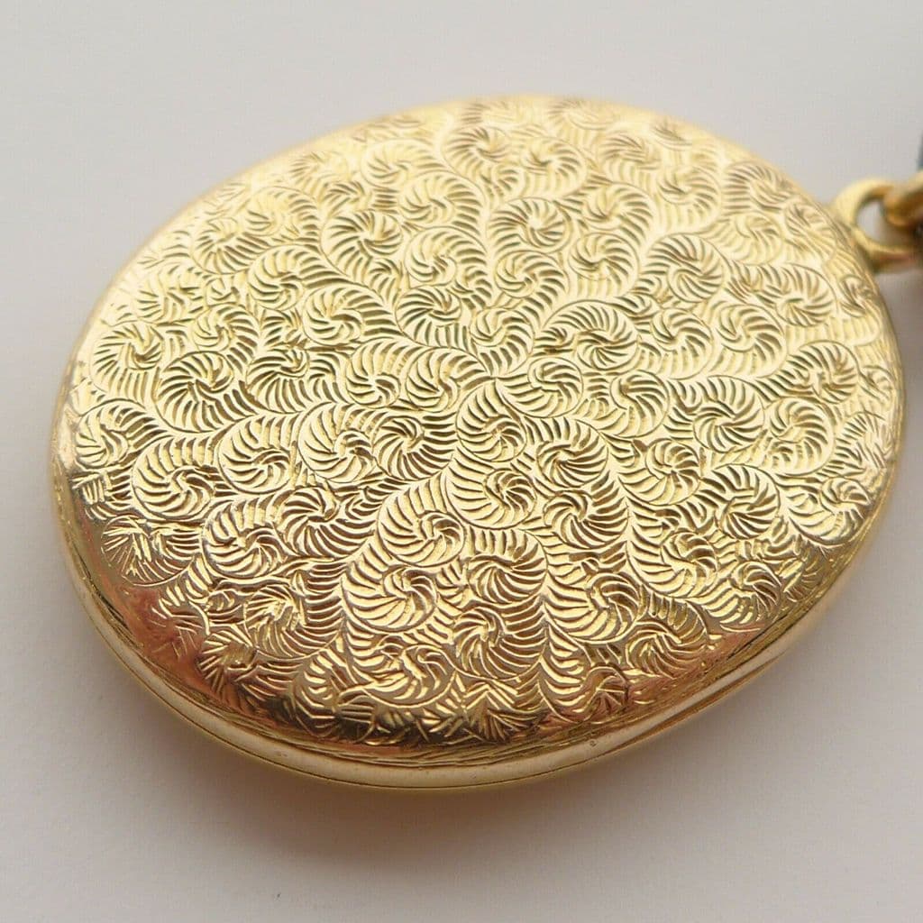 Antique Memorial Hair Locket Dated 1863 15Ct Solid Gold Beautifully Engraved